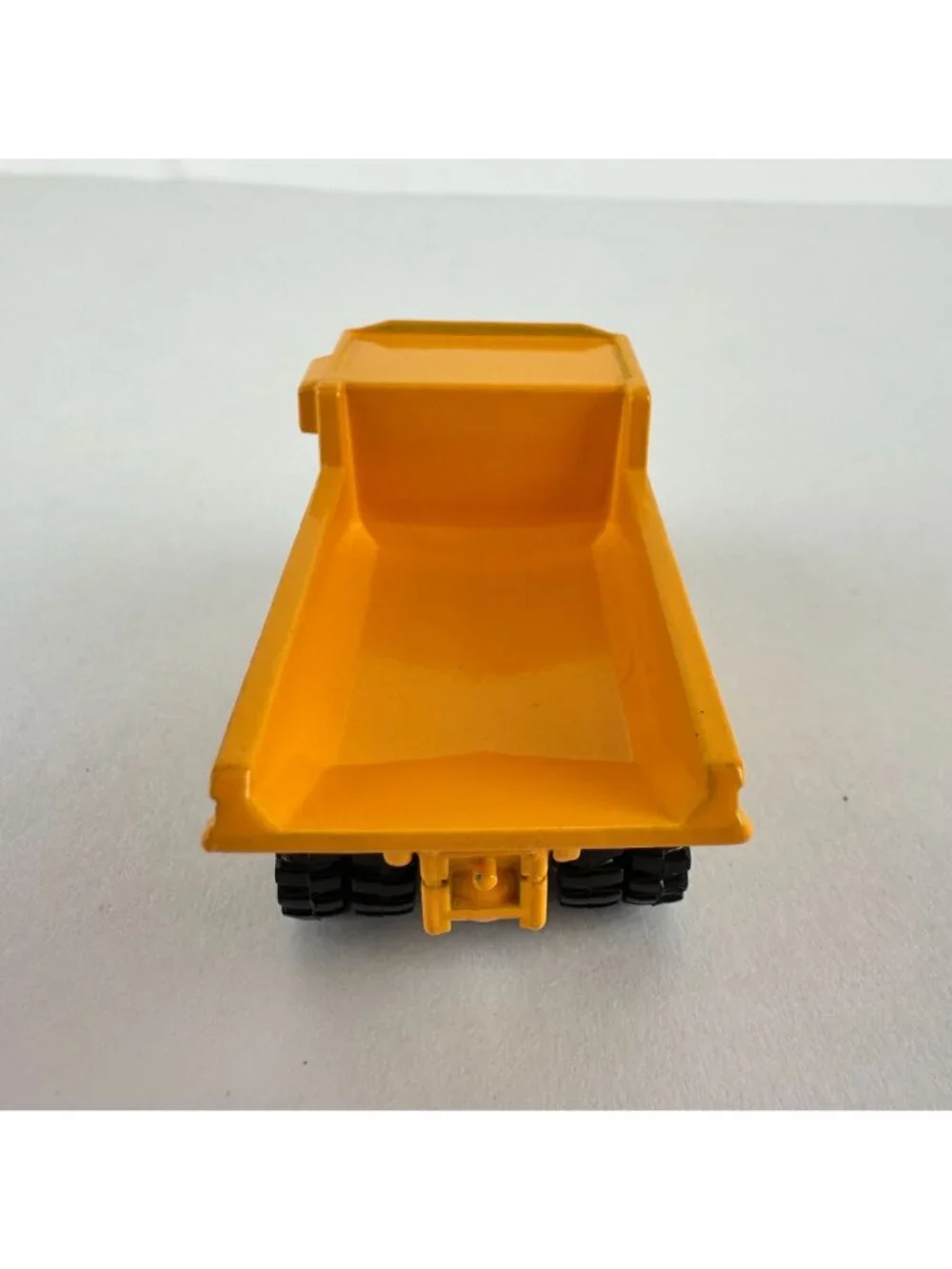 Vintage Tomica Japan TOMY 1:119 Off Road Dump Truck F22 Yellow